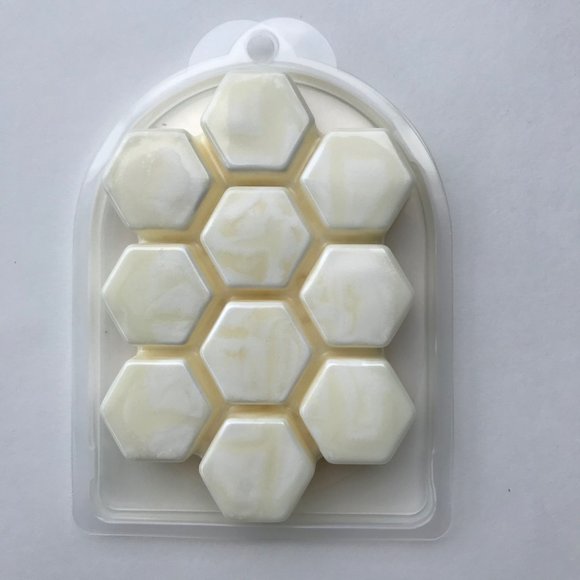 Burt’s Bees Baked Pumpkin Soy Wax Melts 2 Packs - Picture 5 of 6